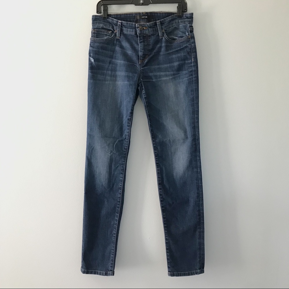 Joe’s straight leg jeans